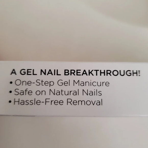 New Kiss Press On Nails Manicure 24 Color Nails Black - Picture 5 of 6